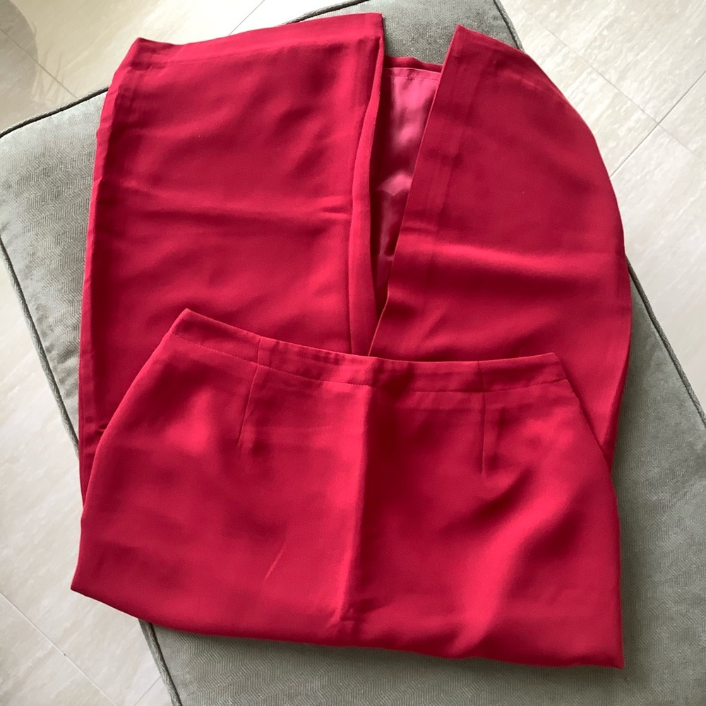 NWOT Red Lined Maxi Pencil Skirt